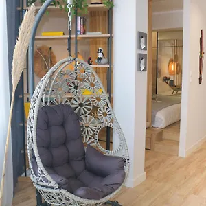 Luxury 80m2 With Balcony Downtown Apartment Thessaloniki