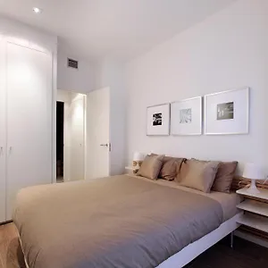 https://ramblas-apartments.catalonia-hotels.com